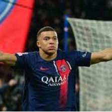 Mbappé forlader Paris Saint-Germain til sommer